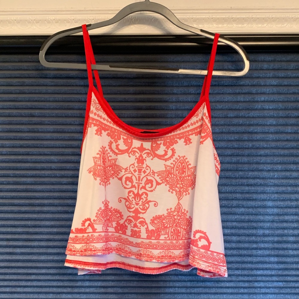 Flowy Crop Top